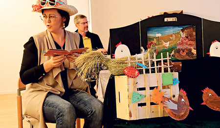 Die Vorlesepat:innen lassen die Geschichten lebendig werden (hier Elke Freudenthaler).