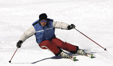 Schifahrer / Skiing [ (c) www.BilderBox.com, Erwin Wodicka, Siedlerzeile 3, A-4062 Thening, Tel. + 43 676 5103678.Verwendung nur gegen HONORAR, BELEG,URHEBERVERMERK und den AGBs auf bilderbox.com](in an im auf aus als and beim mit einer einem eines *