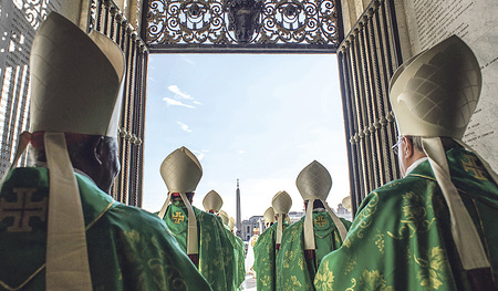 „Du führst mich hinaus ins Weite, Du machst meine Finsternis hell“, heißt ein Kehrvers nach Psalm 18. Im aktuellen offenen Brief werden die deutschen Bischöfe aufgefordert: „Vertrauen Sie auf den Glaubenssinn Ihrer Gläubigen und gewinnen Sie der Kirc