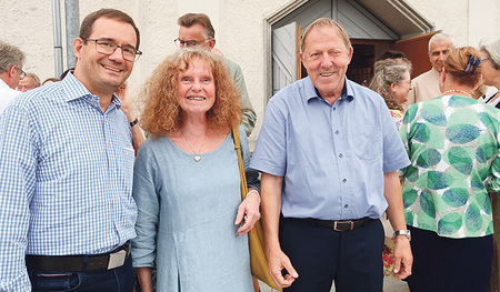 Dagmar Ruhm mit den PGR-Obmännern von Haid und Pucking    