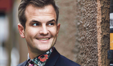 Raphael Rauch (35) studierte Geschichte (Dr. phil.), Politikwissenschaft und Katholische Theologie. Seit März 2020 ist er Redaktionsleiter von kath.ch