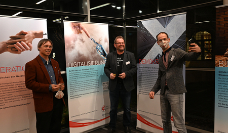 Die Eröffnung der Wanderausstellung auf der Diözesankonferenz der KMB OÖ