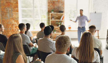 Ein Glaubenskurs ist mehr als eine rein intellektuelle Auseinandersetzung.