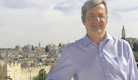 Stephan Wahl lebt in Jerusalem. Der Priester des Bistums Trier ist  Direktor des Paulus-Hauses, einem Gästehaus des „Deutschen Vereins vom Heiligen Lande“. 