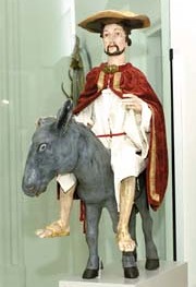 Jesus reitet auf einem Esel / Einzug in Jerusalem.Museum in der KarlskircheWien, 27.3.2002? Franz Josef Rupprecht; A-7123 M?nchhof; Bank: Raiffeisenbank M?nchhof (BLZ: 33054), Kto.: 17.608
