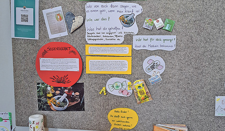 In der Kollerschlager Pfarrkirche gibt es eine vielseitige Kinderecke. gestaltet von der Kirchenzeitungsmitarbeiterin Kerstin Robitschko.  