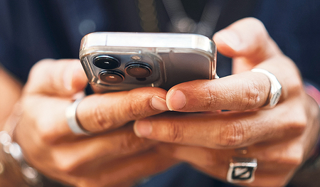 Ein Chat ist eine Art „geschriebenes Gespräch“. 