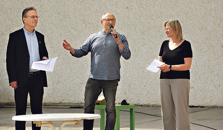 Die Pfarrleitung (Pfarrer Franz Asen, Verwaltungsvorstand Christian Forster-Gartlehner und Pastoralvorständnin Maria Fischer) begrüßte die Feiergäste. nie (2)