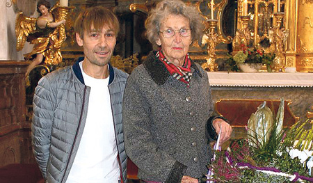 PGR-Obmann Karl Schneeberger mit Langzeitorganistin Elisabeth Fellinger 