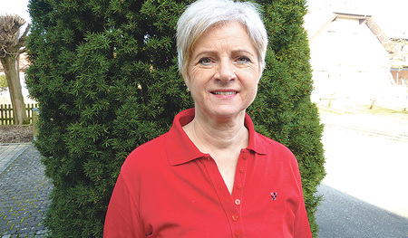 Franziska Bauernfeind (57) arbeitet im Sekretariat der Personalstelle Priester in Linz.