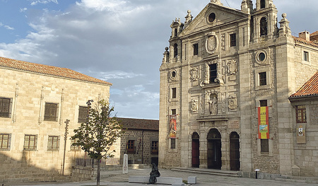 Geburtsort von Teresa von Ávila mit der Kirche Convento de la Santa.    
