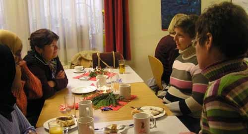 OLYMPUS DIGITAL CAMERA         