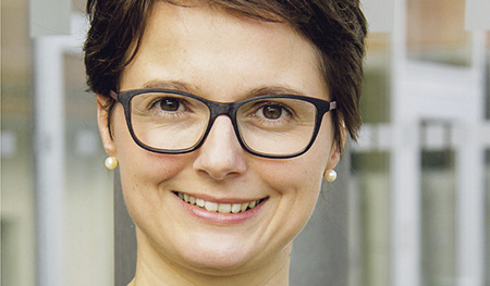 MONIKA SLOUK monika.slouk@ koopredaktion.at